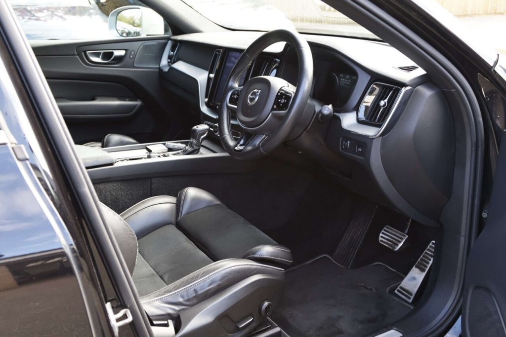 2018 Volvo XC60 Premium Design